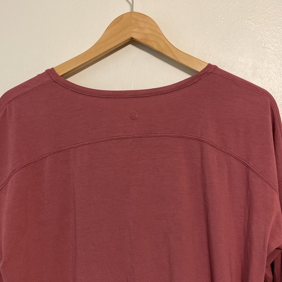 Lululemon To The Point Long Sleeve Loose Fit Misty Merlot Tee-Shirt - Picture 11 of 14